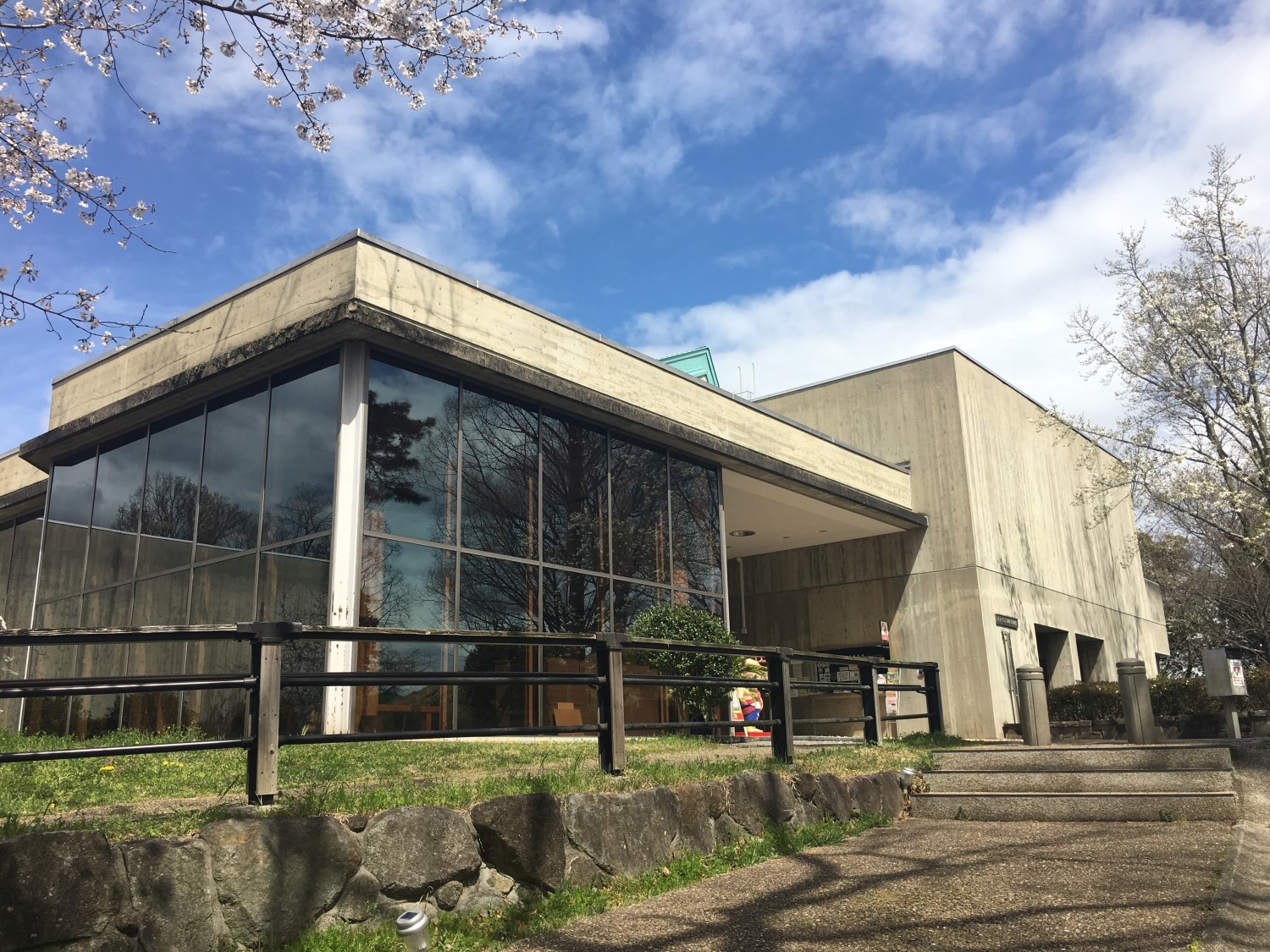 奈良県立民俗博物館